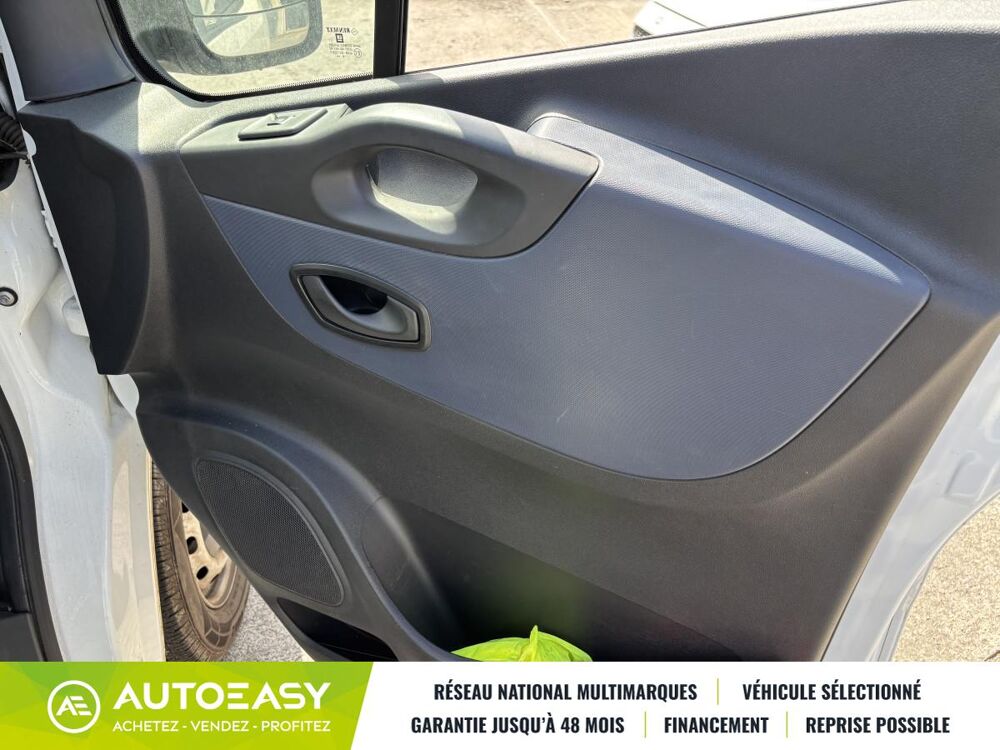 Vivaro 1.6 CDTI 2900 120 fourgon L1H1 3 places 2016 occasion 97410 Saint-Pierre