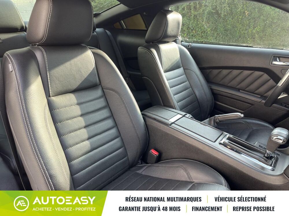 Mustang V 3.7 V6 BVA 310 cv / HOMOLOGUEE FRANCE / TRES FAIBLE KILOME 2011 occasion 84260 Sarrians