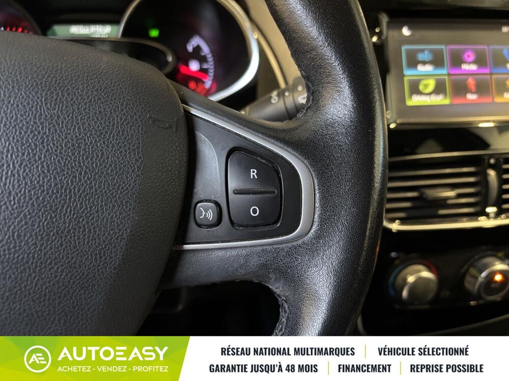 Clio 1.5 dCi 90 ch Intens 5 portes / Radar de recul 2017 occasion 29850 GOUESNOU