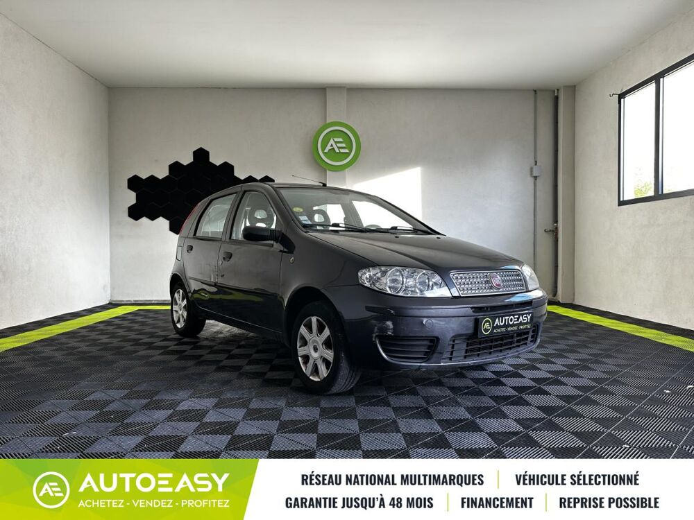 Punto 1.2 8v 60ch Cult II 5p 2009 occasion 84260 Sarrians