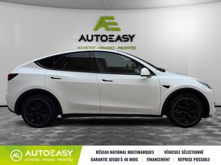 Model Y STANDARD RANGE / 299 CH / SOH 90.5% 2022 occasion 38300 Bourgoin-Jallieu