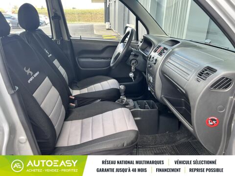 Agila 1.2 i Twinport 80cv / CLIM 2005 occasion 03000 Avermes