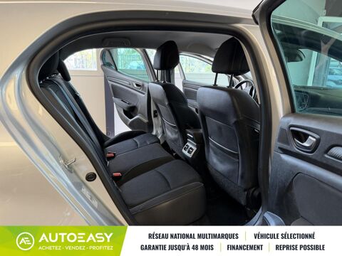 M&eacute;gane 1.3 TCE EDC7 140 LIMITED 2019 occasion 42120 LE COTEAU
