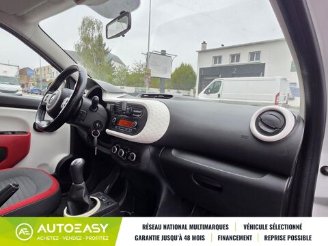 Twingo 1.0 SCe 70 ch Stop&Start Zen eco&sup2; 2015 occasion 91700 Sainte-Genevi&egrave;ve des Bois