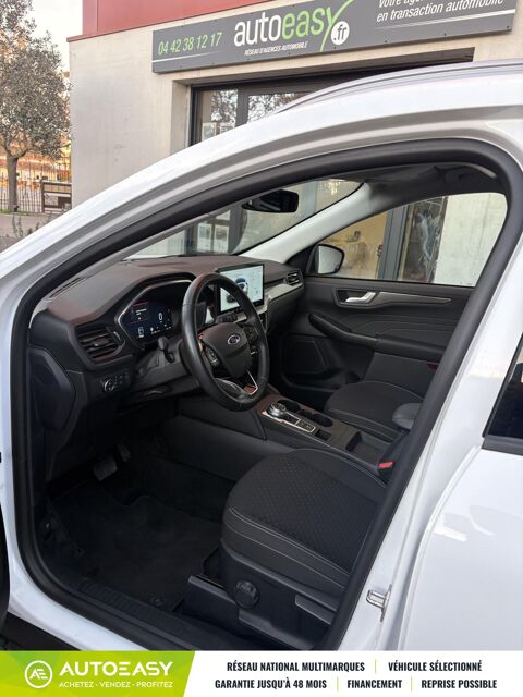 Kuga Titanium 180cv Flexfuel Hybride 2.5 BVA / &Eacute;tat neuf / 40000k 2024 occasion 13290 Aix-en-Provence