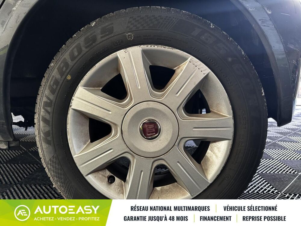 Punto 1.2 8v 60ch Cult II 5p 2009 occasion 84260 Sarrians