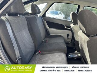 Priora 1.6 98cv 2012 occasion 84260 Sarrians