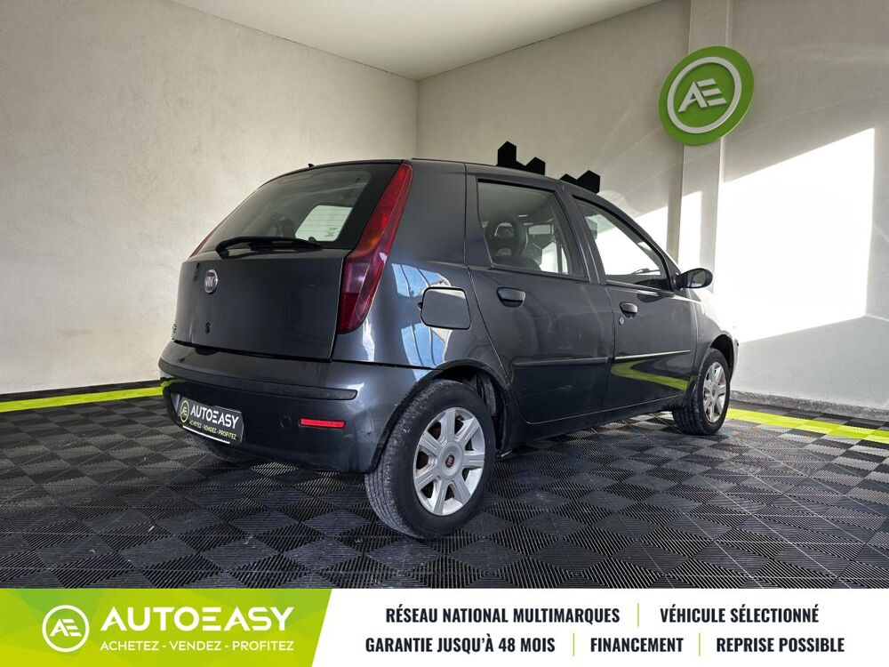 Punto 1.2 8v 60ch Cult II 5p 2009 occasion 84260 Sarrians