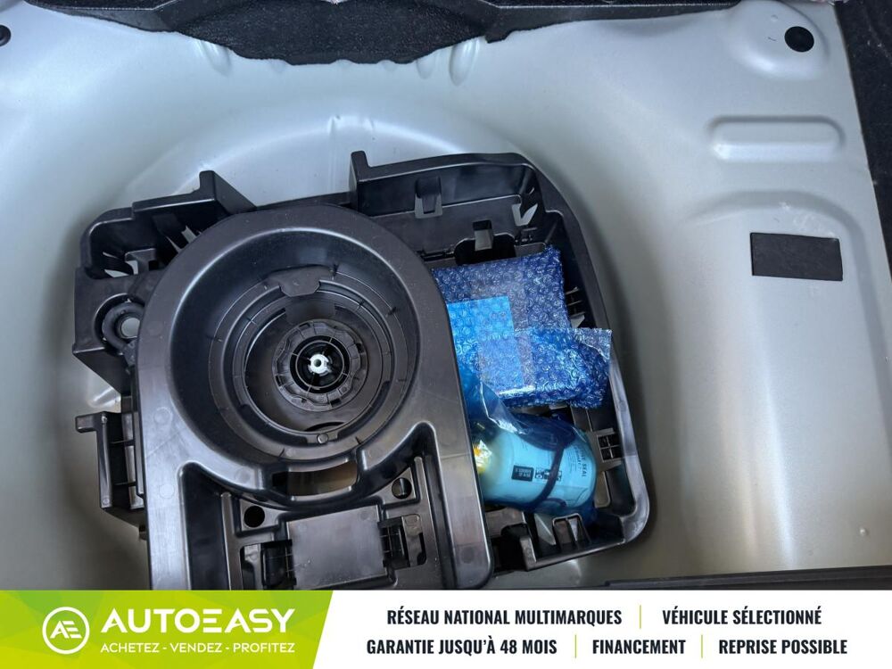C3 1.2 PureTech 83 ch C-Series / Suivi 100% Citroen 2023 occasion 69120 Vaulx-en-Velin