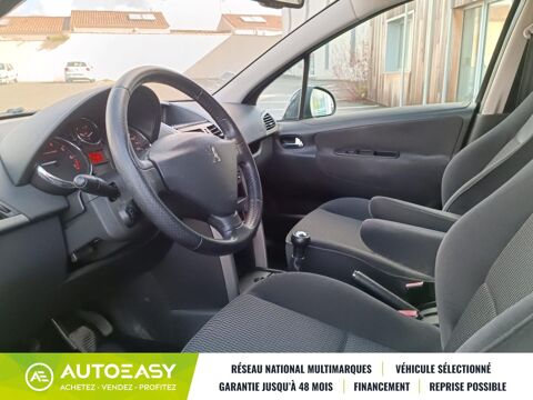 207 1.4 VTi 95 PREMIUM / ENTRETIEN SUIVI / 12 MOIS 2008 occasion 79000 NIORT