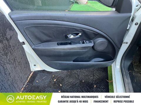 M&eacute;gane III Phase 3 Hatchback 1.5 dCi eco2 S&S 110 cv 2015 occasion 97460 Saint-Paul