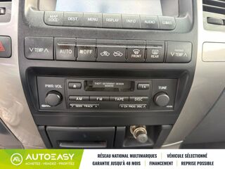 Land Cruiser KDJ120 SERIES 3.0 D-4D LOUNGE BVA - 8 PLACES / ATTELAGE 2002 occasion 24100 Creysse