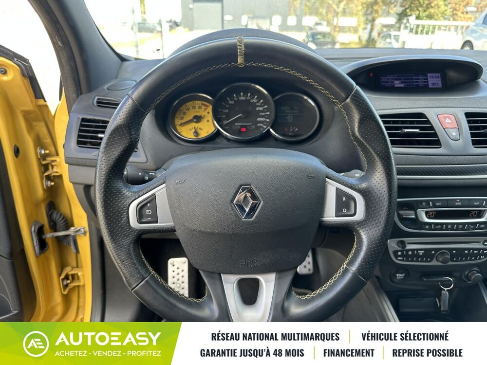 M&eacute;gane III Coup&eacute; RS 2.0 TCe 250 CV CUP - ETAT NEUF -RECARO - AUTOB 2011 occasion 56000 Vannes