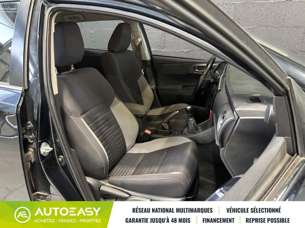 Auris Dynamic Hatchback 1.6 D-4D 112 ch / Suivi d'entretien dispon 2016 occasion 29850 GOUESNOU