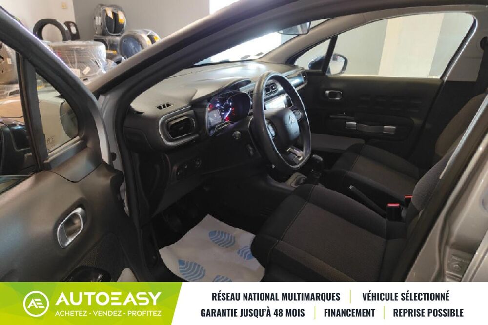 C3 CITROEN  SOCIETE PURE TECH 82 S&S FEEL NAV berline 2019 occasion 38150 CHANAS
