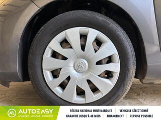Yaris 1.5 HSD 100 DYNAMIC ( BOITE AUTO) 2017 occasion 97410 Saint-Pierre