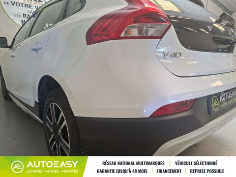 V40 D2 2.0 TDi 120 CROSS COUNTRY MOMENTUM PRO GEARTRONIC S&S / E 2019 occasion 34770 Gigean