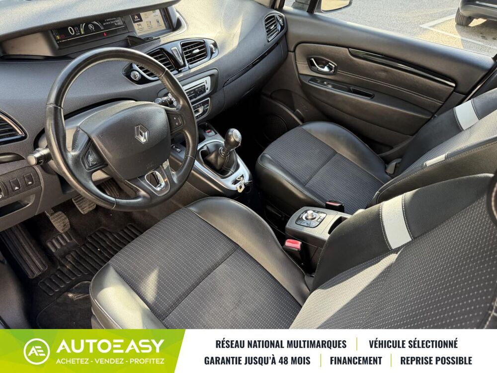 Grand scenic IV 1.6 dCi 130 ch energy Expression eco&sup2; 7 places 2013 occasion 69120 Vaulx-en-Velin