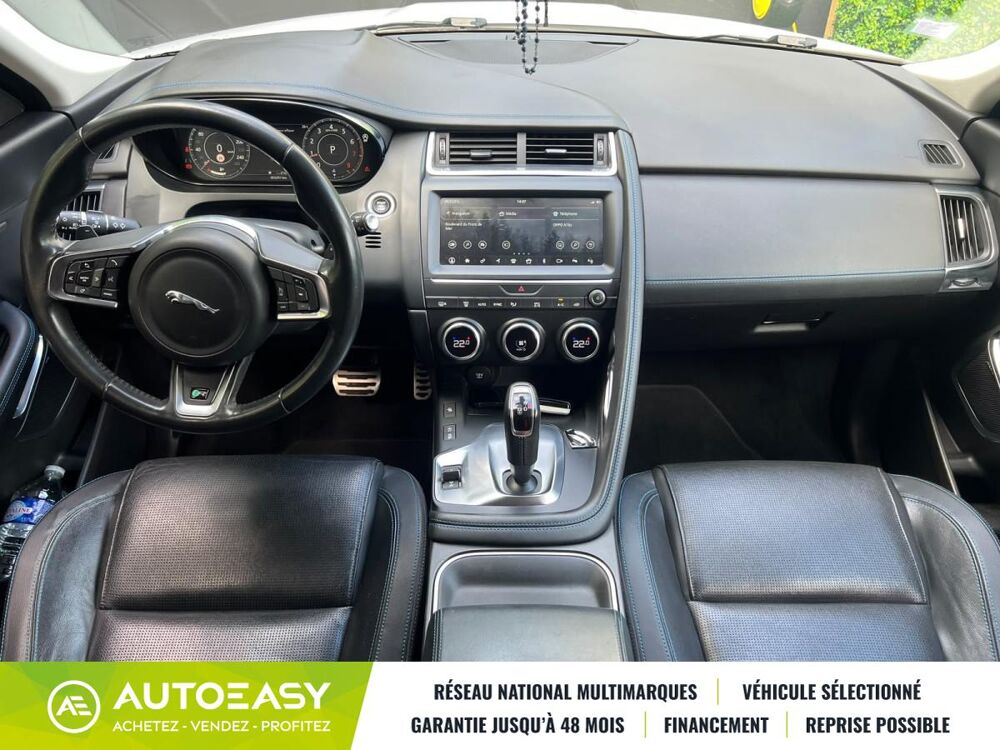 E-PACE P250 2.0 i 16V AWD 250 cv R-Dynamic SE 2018 occasion 97460 Saint-Paul