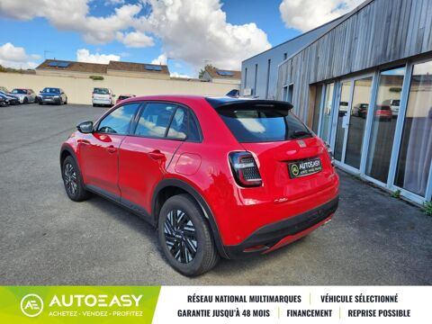 Fiat 600 HYBRIDE 136 CONFORT / GARANTIE CONSTRUCTEUR / TRES BON ETAT 2025 occasion 79000 NIORT