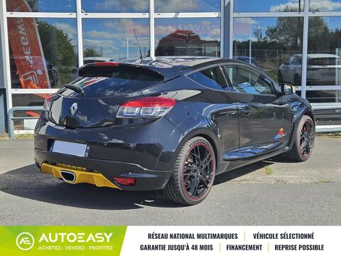 M&eacute;gane III RS 2.0 TURBO 265 RED BULL RB7 2012 occasion 15130 Lafeuillade-en-V&eacute;zie