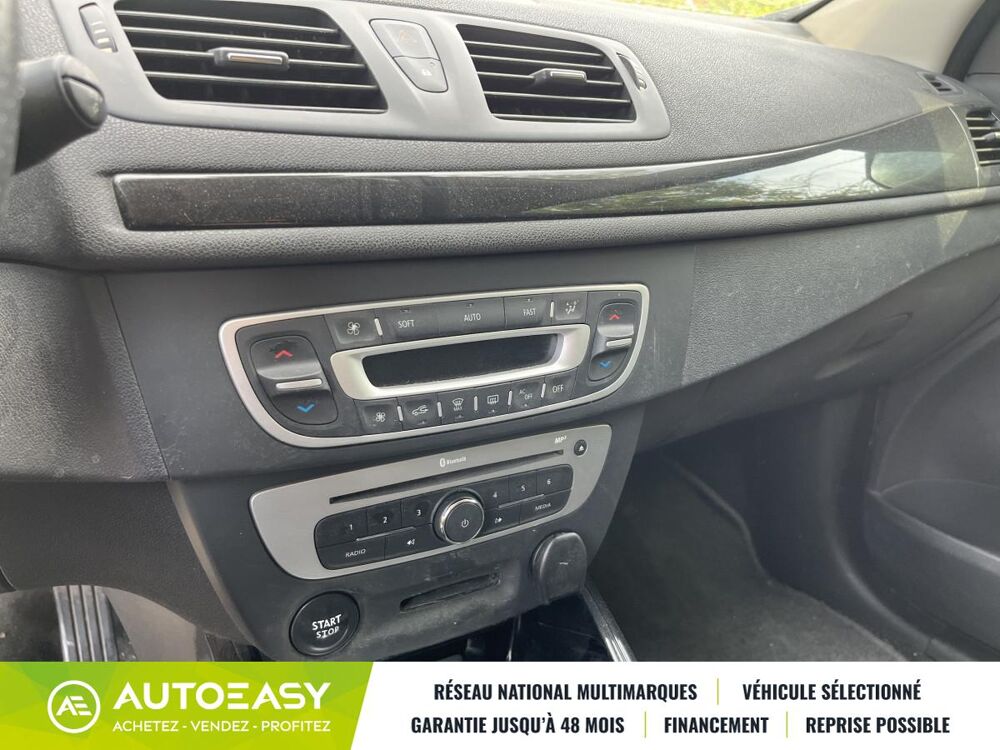 M&eacute;gane 1.5 dCi Bose EDC eco&sup2; 2015 2014 occasion 84260 Sarrians