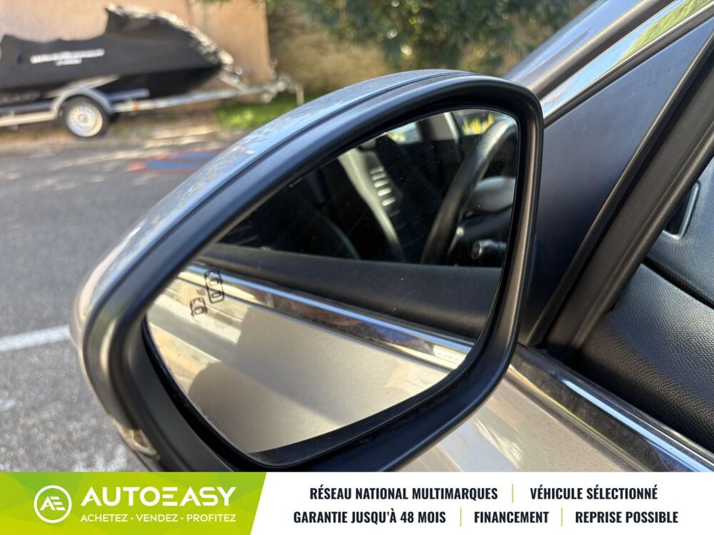 308 Allure 1.6 HDI 115 ch / Historique complet / Cam&eacute;ra de recul 2013 occasion 69120 Vaulx-en-Velin
