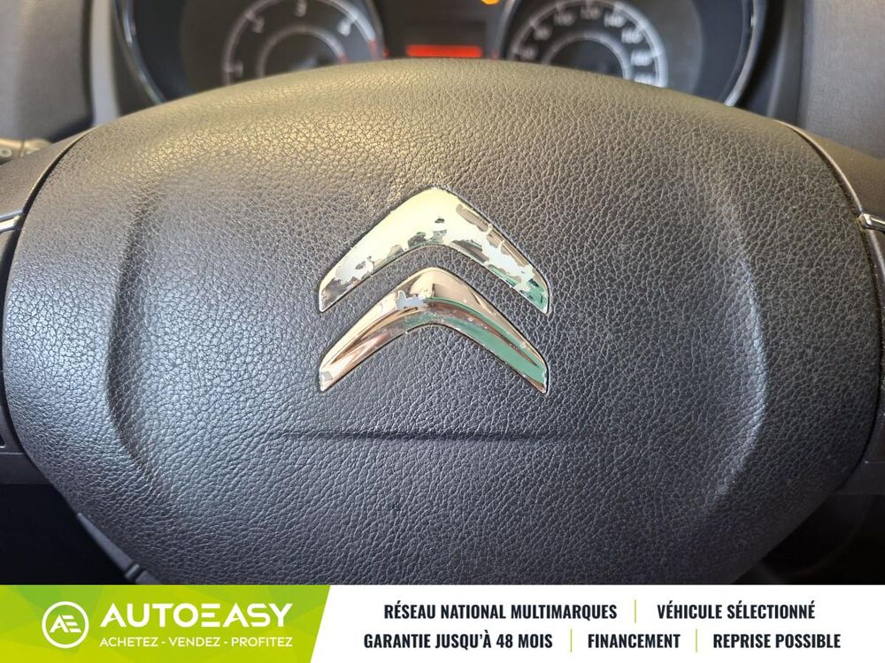 C4 Aircross 1.6 HDI 114 CONFORT / TOIT PANORAMIQUE /ENTRETIEN A JOUR 2014 occasion 34770 Gigean