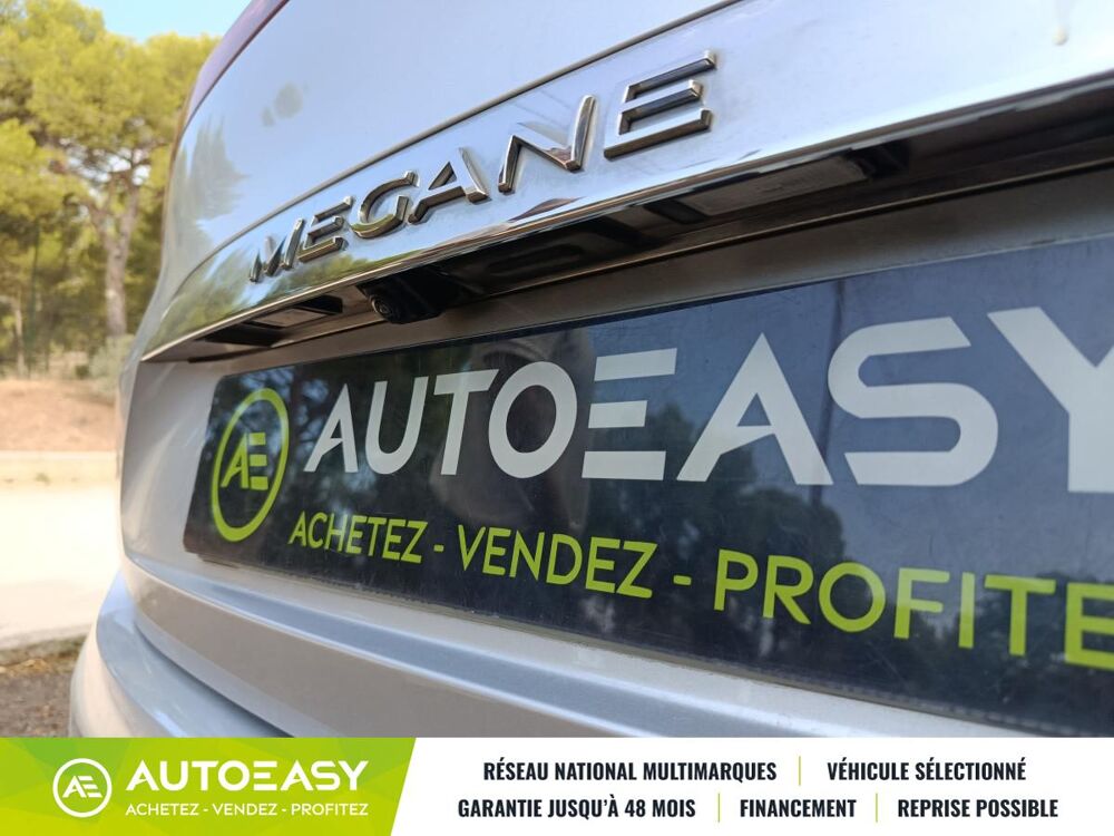 M&eacute;gane IV 4 - 1.2 TCe 130 ch - Intens - Suivi Renault - Radars AV/A 2016 occasion 83000 Toulon