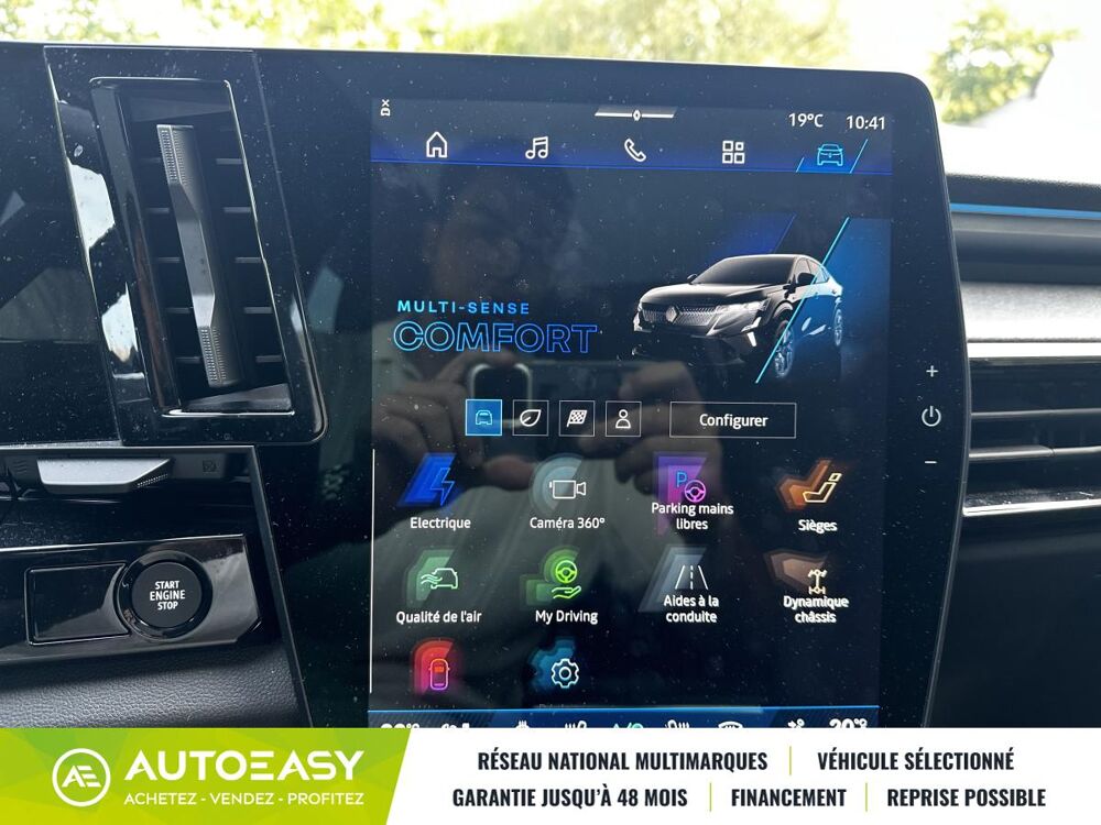 Rafale 1.2 E-Tech full hybrid 200 esprit Alpine / Toit pano 2024 occasion 44470 Carquefou