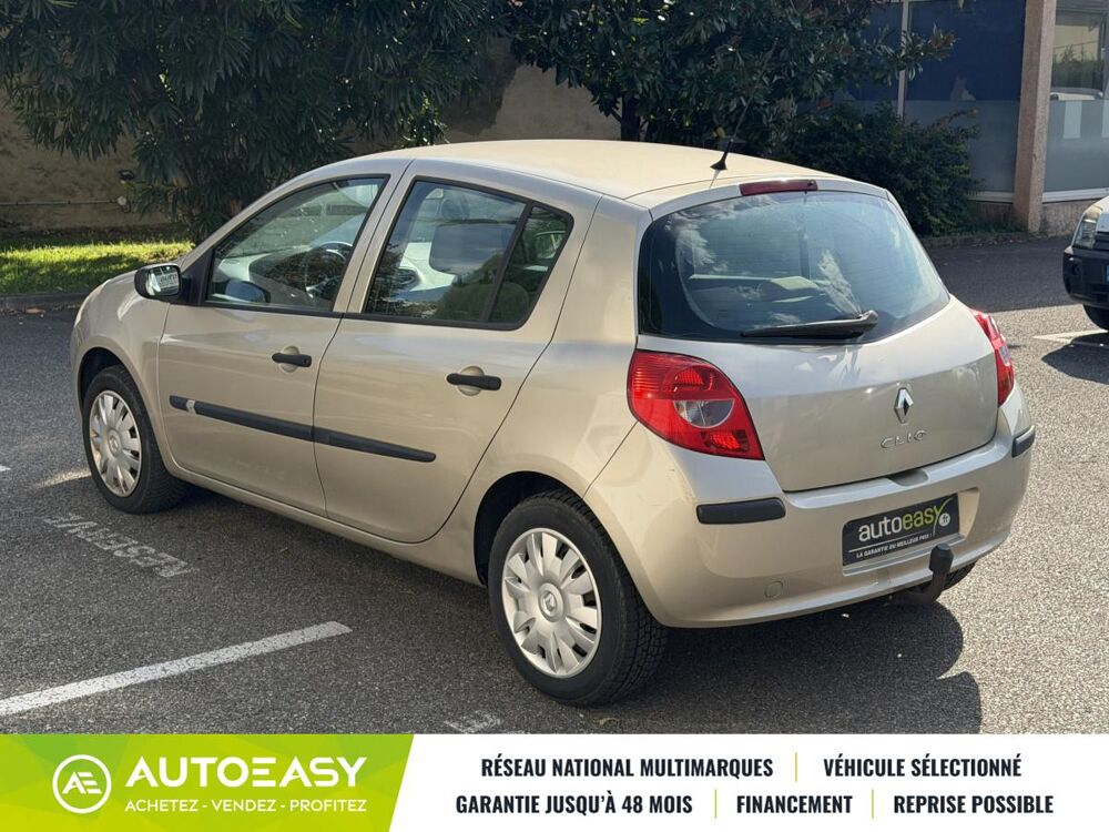 Clio 1.2 TCe 100 ch Dynamique 5p / Clim auto / Vitres AV elec / F 2007 occasion 69120 Vaulx-en-Velin