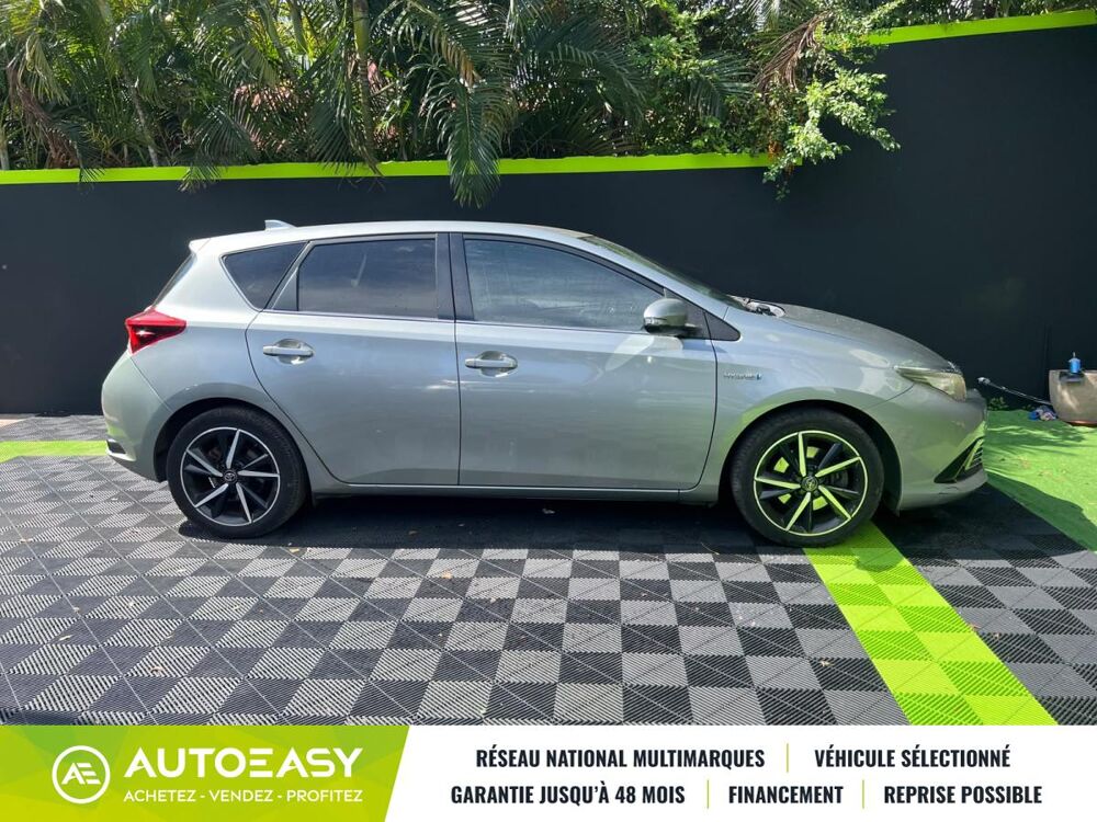 Auris Phase 2 Hatchback 1.8 VVT-i HSD 16V CVT Hybride 99 cv 2017 occasion 97460 Saint-Paul