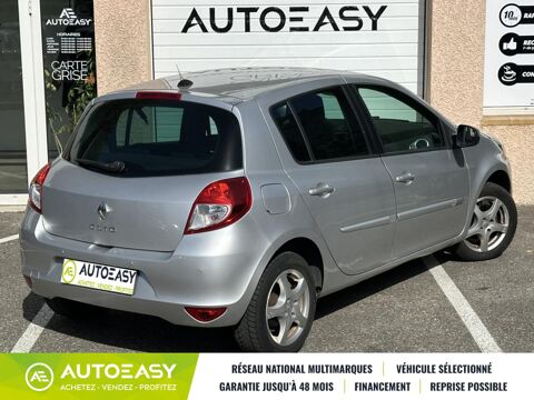 Clio 1.2 16v 100 ch Dynamique 5 portes / ENTRETIEN OK / COURROIE 2010 occasion 69120 Vaulx-en-Velin