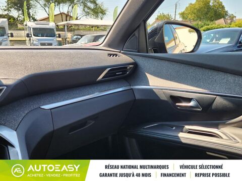 3008 1.5 130 / FINITION ALLURE / SUIVI PEUGEOT/BOITE AUTO/EXCELLE 2023 occasion 79000 NIORT