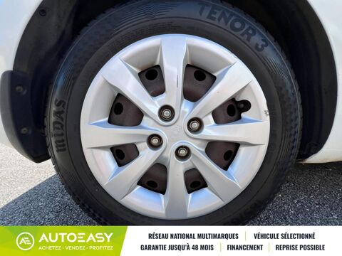 Rio III (IH) Phase 2 5 Portes 1.1 CRDi 12V 75 cv 2017 occasion 97354 Remire Montjoly