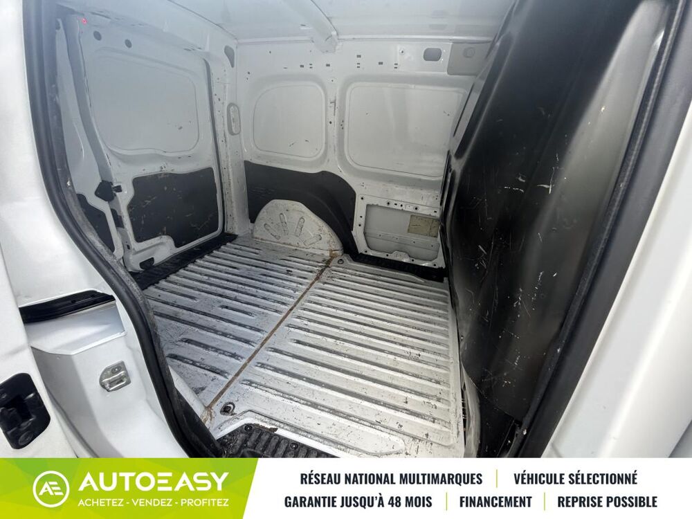 NV400 1.5 DCI 95 CH 3 PLACES TVA R&Eacute;CUP&Eacute;RABLE 2019 occasion 08440 Vivier au Court