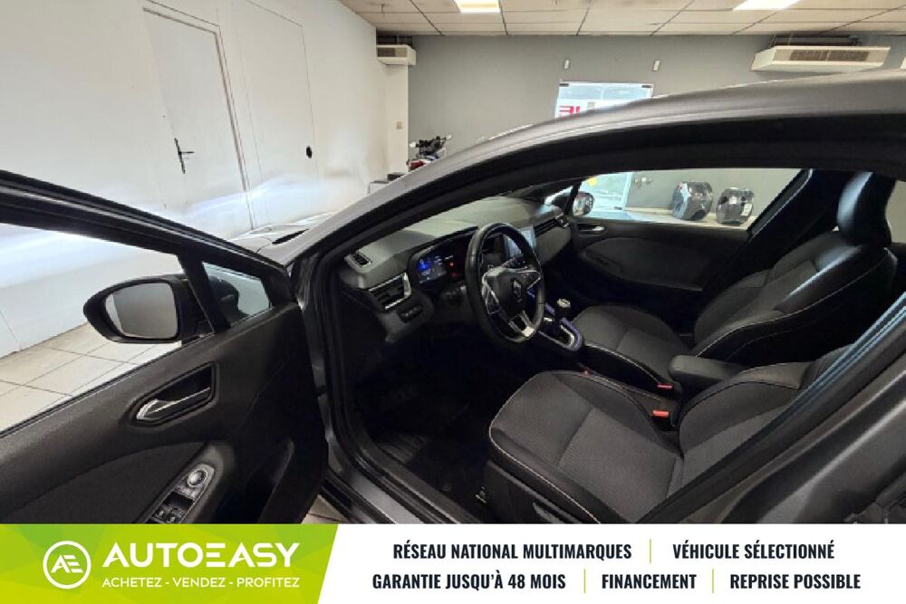 Captur RENAULT CLIO V NOUVELLE Clio TCe 90 Techno 2024 occasion 38150 CHANAS