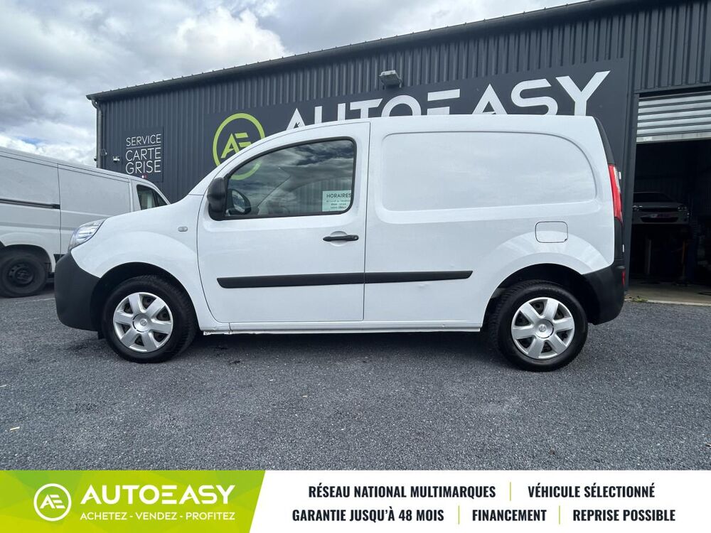 NV400 1.5 DCI 95 CH 3 PLACES TVA R&Eacute;CUP&Eacute;RABLE 2019 occasion 08440 Vivier au Court