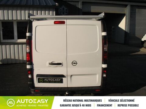 Vivaro 1.6 CDTI 120 A CHAINE DISTRIBUTION 2016 occasion 29000 Quimper