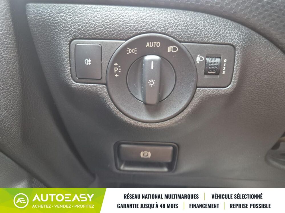 Classe A 180 1.5 CDI 109 CV INSPIRATION * DISTRIBUTION FAITE * IDEAL 2015 occasion 33185 Le Haillan