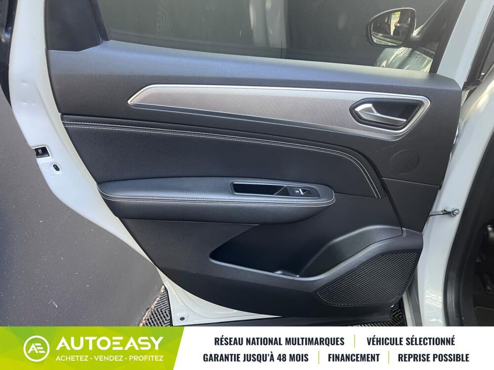 Arkana 1.3 TCe 16V GPF Mild Hybrid EDC7 140 cv INTENS 2021 occasion 97460 Saint-Paul