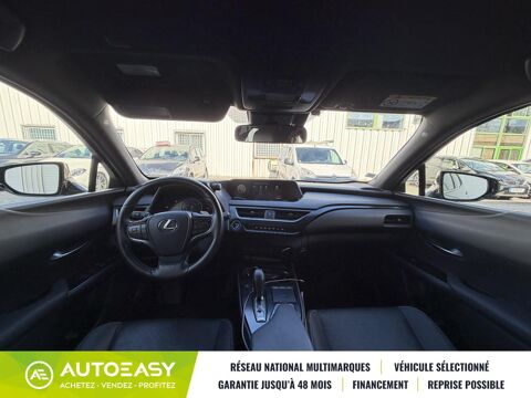 UX 300E Luxe 205 ch 2wd bva 40 000 KM – BATTERIE 98 % – CARPLAY 2021 occasion 33185 Le Haillan