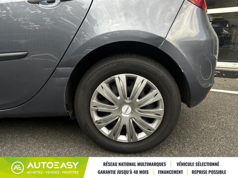 Clio III 1.5 Dci 75ch Expression 1&egrave;re main / Climatisation 2011 occasion 44470 Carquefou