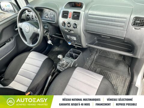 Agila 1.2 i Twinport 80cv / CLIM 2005 occasion 03000 Avermes