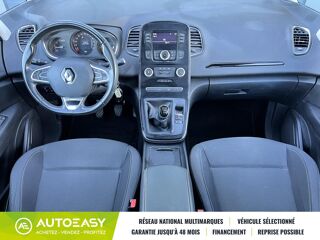 Sc&eacute;nic IV 1.2 Tce 115 cv LIFE / 1&egrave;re Main / Attelage 2017 occasion 03000 Avermes