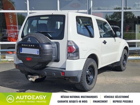 Pajero IV 3.2 DID 200 4X4 3P BVM 2011 occasion 15130 Lafeuillade-en-V&eacute;zie