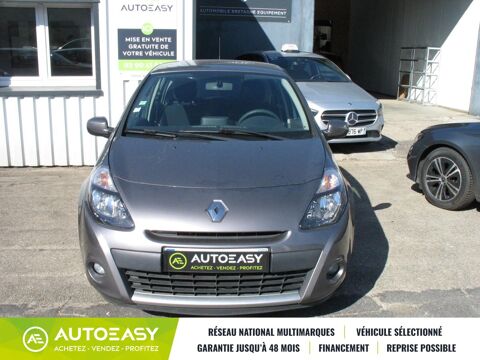 Clio III 1.2  16V 75 TOMTOM 5 PORTES 67000 KM 2012 occasion 29000 Quimper