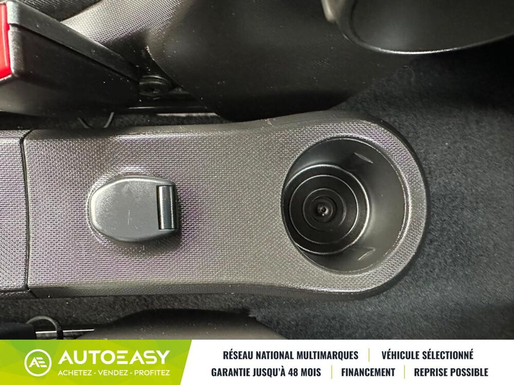 Twingo III Phase 2 1.0 SCe 12V S&S 65 CV * LIFE * IDEAL JEUNE PERMI 2020 occasion 33185 Le Haillan