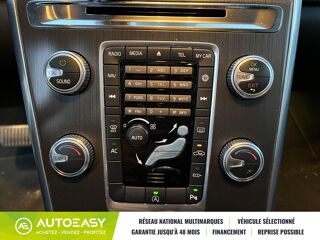 XC60 D4 2.0 TDi FWD Geartronic 190 cv Bo&icirc;te auto Momentenum Busin 2015 occasion 90400 SEVENANS