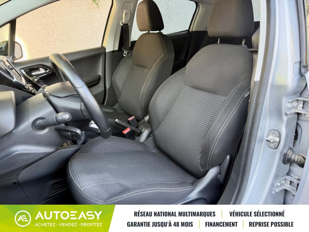 208 1.2 THP Allure 110 cv / 35 500 km / FULL Entretien PEUGEOT / 2016 occasion 34430 Saint-Jean-de-Vedas